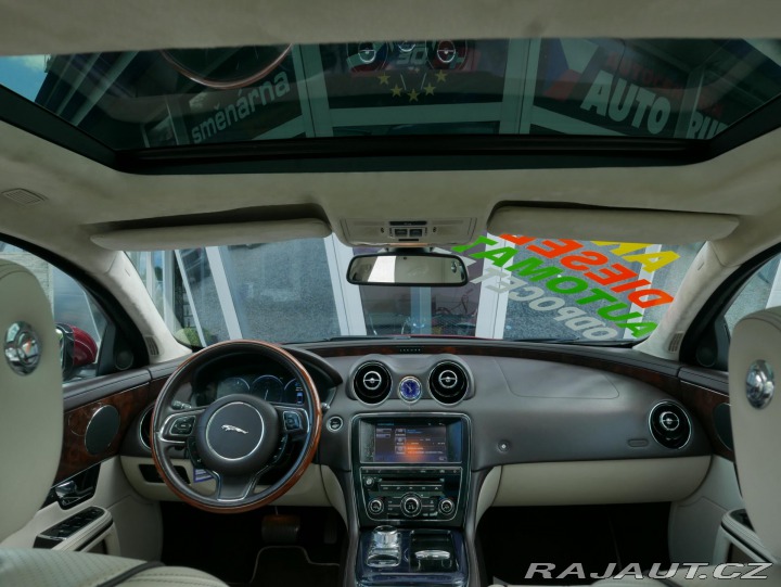 Jaguar XJ 3,0 V6 Diesel Panorama Au 2010