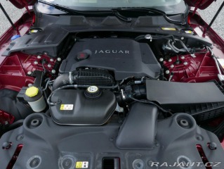 Jaguar XJ 3,0 V6 Diesel Panorama Au 2010