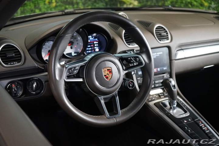 Porsche Cayman PDK*BOSE*CHRONO*ZÁRUKA 2018