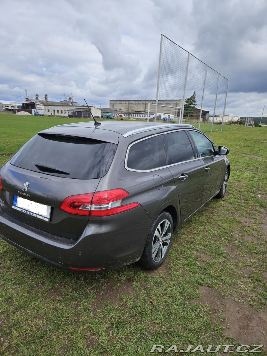 Peugeot 308 SW 2014