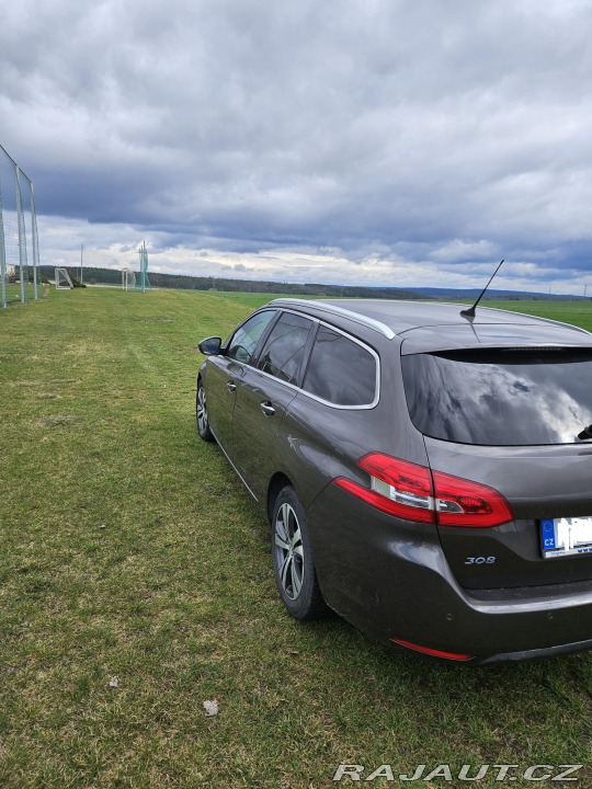 Peugeot 308 SW 2014