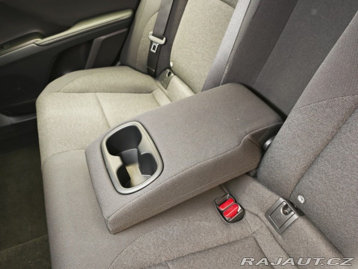 Toyota Camry 2.5 Hybrid Comfort 160Kw 2024