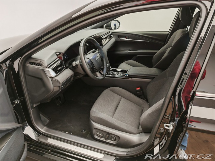 Toyota Camry 2.5 Hybrid Comfort 160Kw 2024