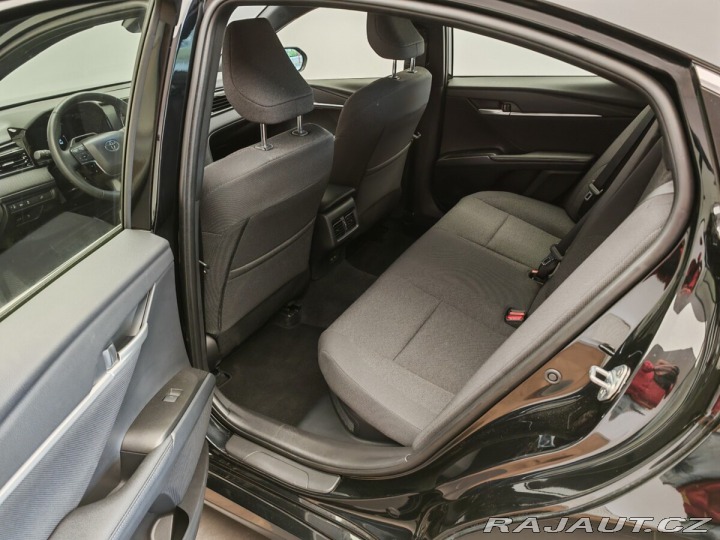 Toyota Camry 2.5 Hybrid Comfort 160Kw 2024