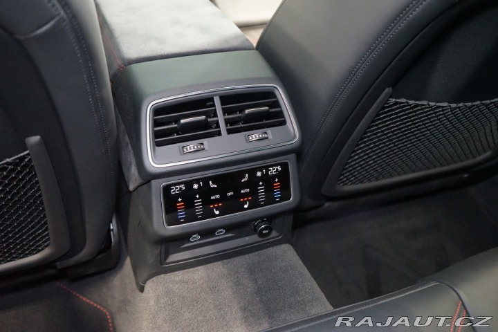 Audi RS6 PERFORMANCE*B&O*ZÁRUK 2023