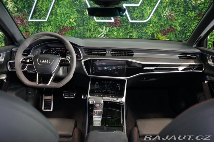 Audi RS6 PERFORMANCE*B&O*ZÁRUK 2023