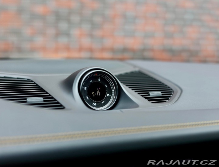 Porsche Cayenne Coupe E-Hybrid *Panoráma 2025