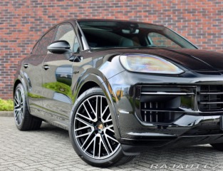 Porsche Cayenne Coupe E-Hybrid *Panoráma 2025