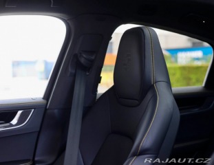 Porsche Cayenne Coupe E-Hybrid *Panoráma 2025