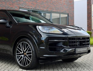 Porsche Cayenne Coupe E-Hybrid *Panoráma 2025