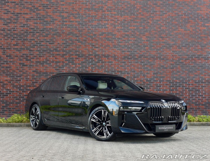BMW 7 M760e xDrive *SkyLounge* 2023