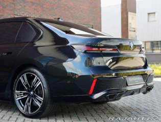BMW 7 M760e xDrive *SkyLounge* 2023