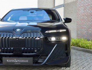 BMW 7 M760e xDrive *SkyLounge* 2023