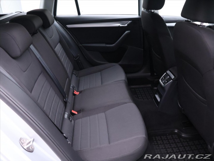 Škoda Octavia 2,0 TDI 110kW DSG Style C 2015