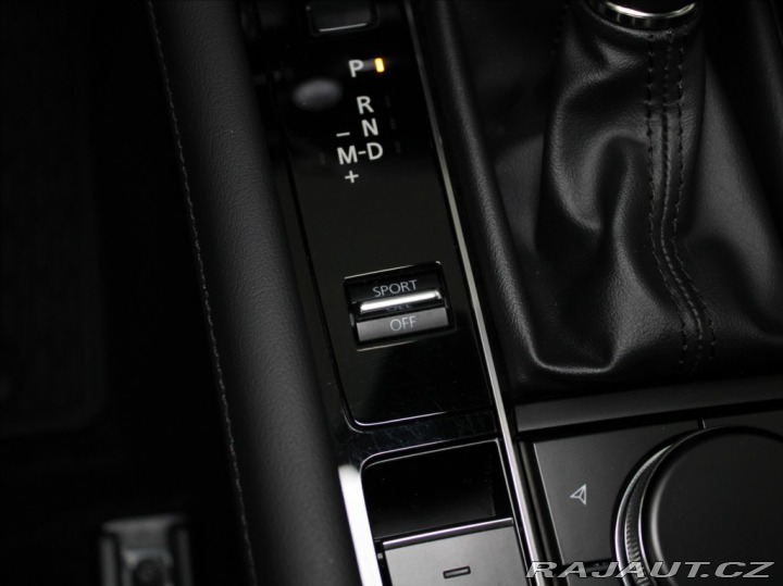 Mazda 3 2,0 G150 AT Excl.Line 6L. 2024