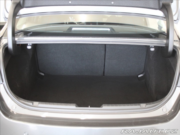 Mazda 3 2,0 G150 AT Excl.Line 6L. 2024