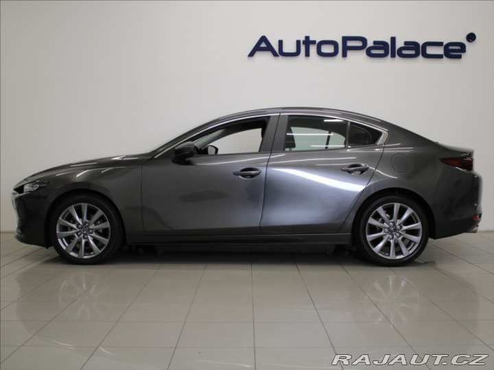 Mazda 3 2,0 G150 AT Excl.Line 6L. 2024