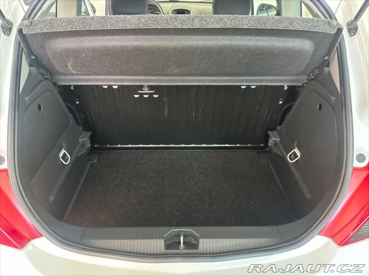Opel Corsa 1,0 i ČR KLIMATIZACE 2014