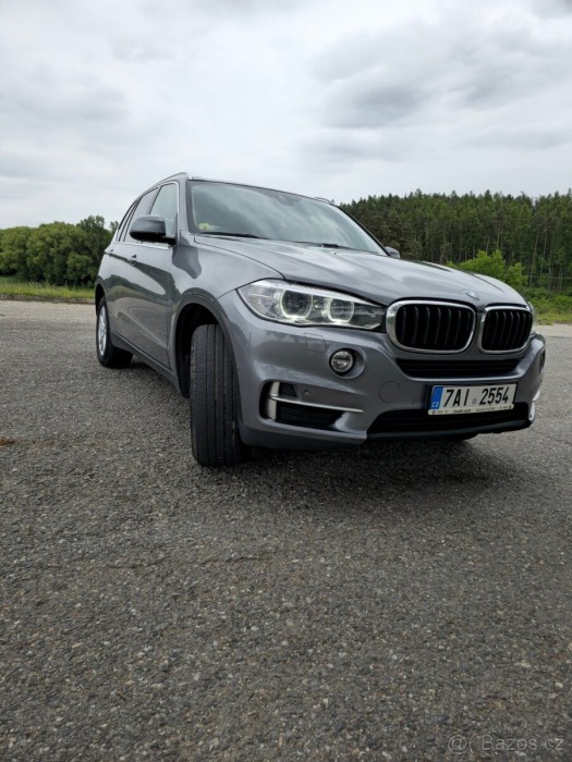 BMW M5 3,0