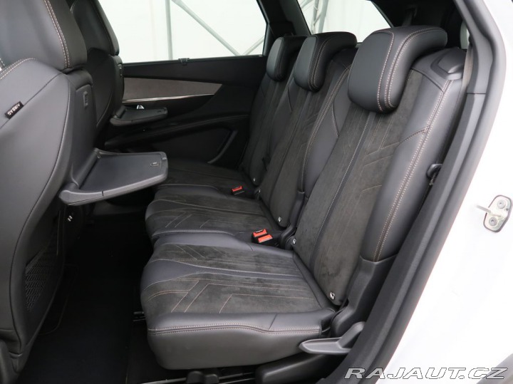 Peugeot 5008 1.5BlueHDi,CZ,1Maj,GT,AT8 2024
