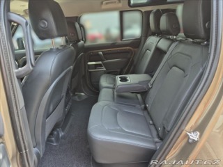 Land Rover Defender 3,0 D300 SE 110 2022