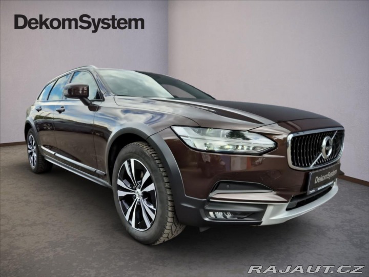 Volvo V90 2,0 D4 AWD Cross Country 2020