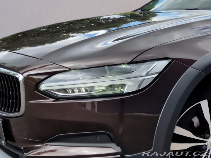 Volvo V90 2,0 D4 AWD Cross Country 2020