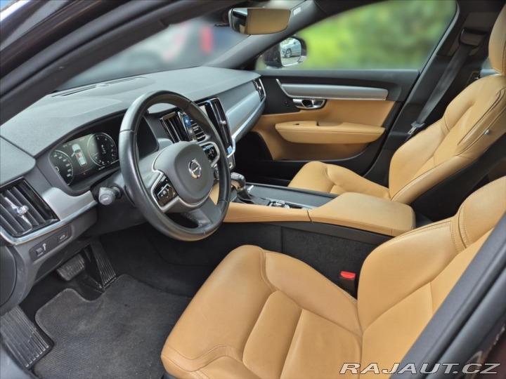 Volvo V90 2,0 D4 AWD Cross Country 2020