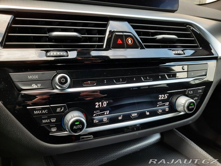 BMW 5 530d xDrive M Sport Touri 2021