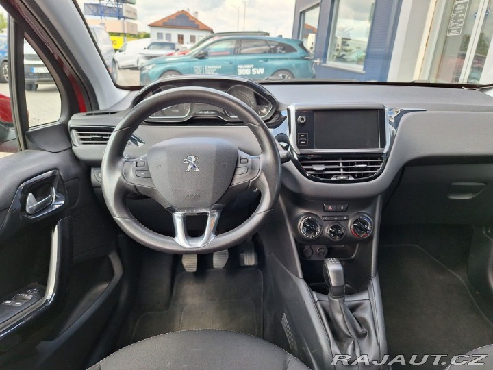 Peugeot 208 1,2 PureTech 82k M5 2017