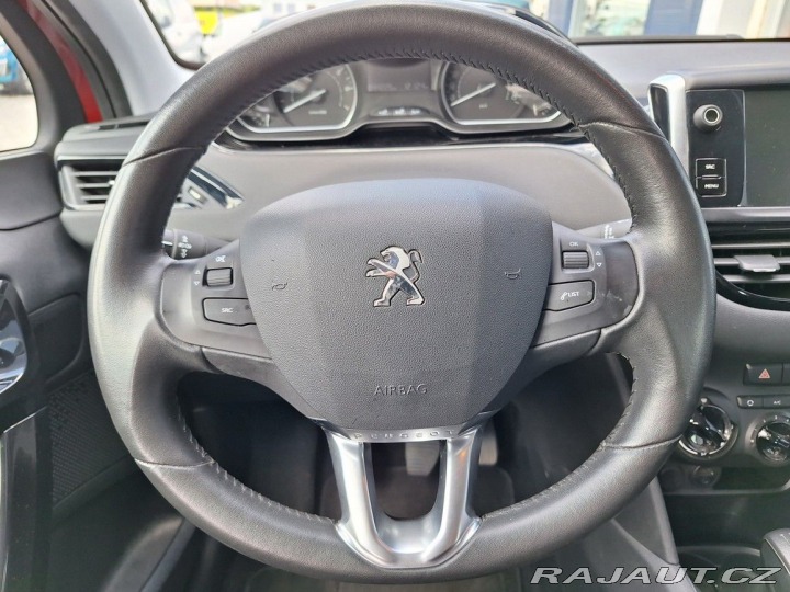 Peugeot 208 1,2 PureTech 82k M5 2017
