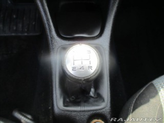 Peugeot 206 1,1 i 44kw Tažné 2004