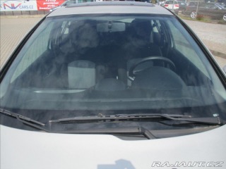 Peugeot 206 1,1 i 44kw Tažné 2004