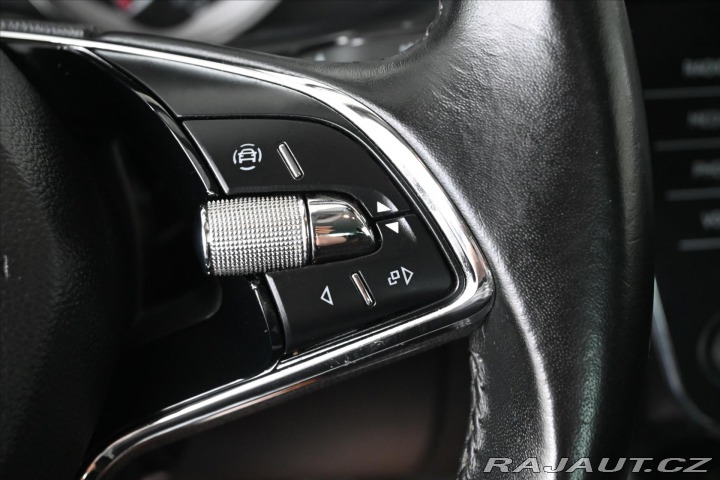 Škoda Superb 1,5 TSi 110kW DSG *Busine 2021