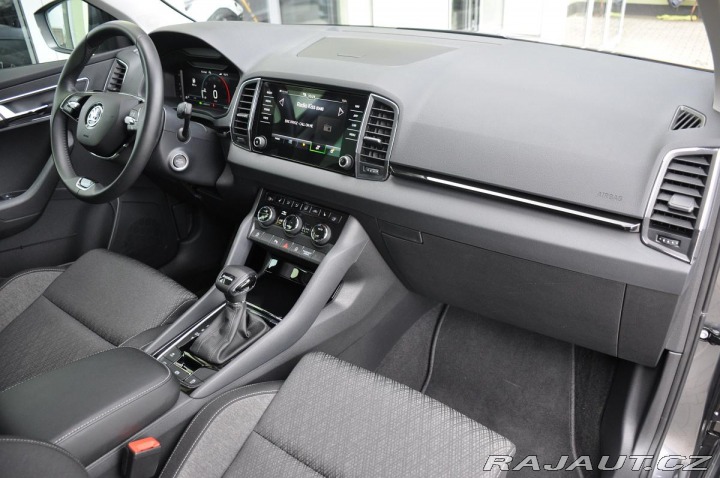 Škoda Karoq 2,0TDI DSG NAVI KAMERA ČR 2023