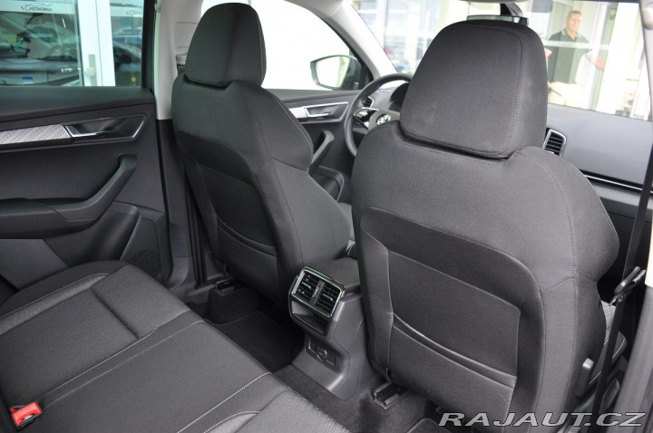 Škoda Karoq 2,0TDI DSG NAVI KAMERA ČR 2023