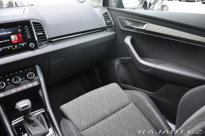 Škoda Karoq 2,0TDI DSG NAVI KAMERA ČR 2023