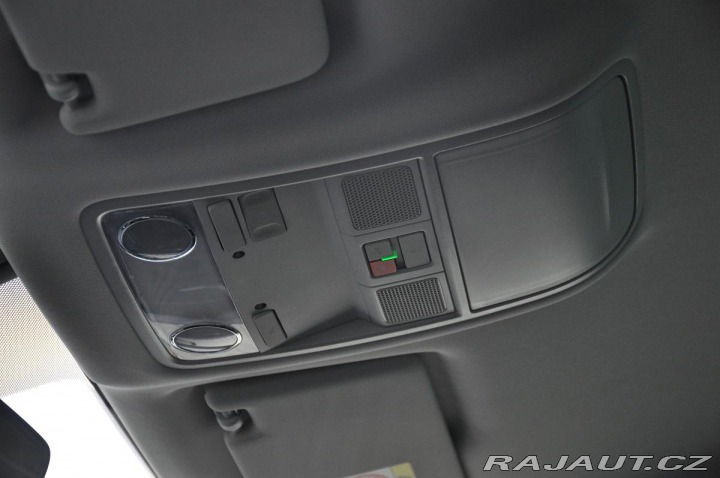 Škoda Karoq 2,0TDI DSG NAVI KAMERA ČR 2023