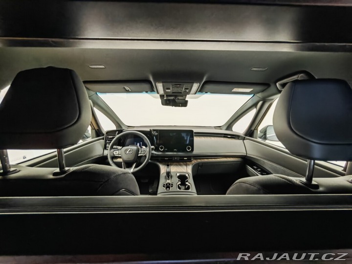 Lexus Ostatní modely LM 350h Luxury VIP 2025