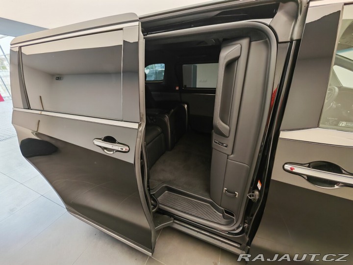 Lexus Ostatní modely LM 350h Luxury VIP 2025