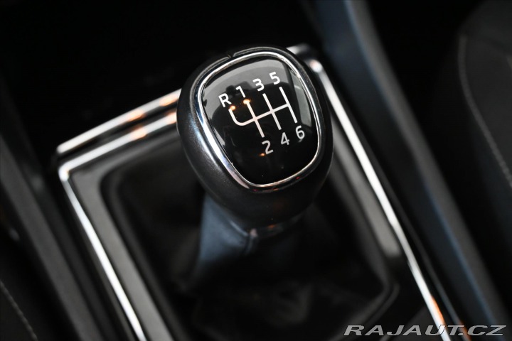 Škoda Karoq 1,0 TSi 81kW Ambiente Zár 2021