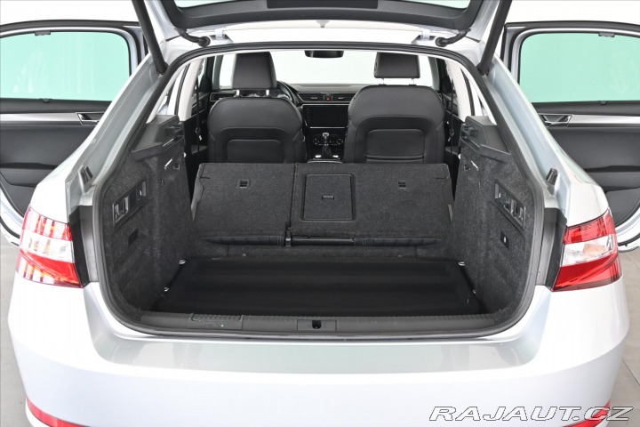 Škoda Superb 2,0 TDI 110 kW STYLE Záru 2021