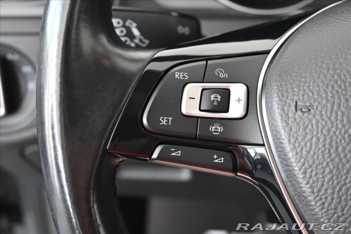 Volkswagen Golf 1,6 TDi 85kW COMFORTLINE 2020