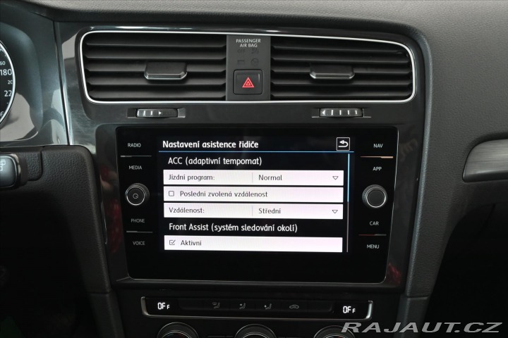 Volkswagen Golf 1,6 TDi 85kW COMFORTLINE 2020