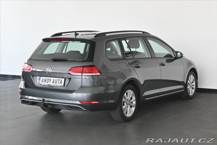 Volkswagen Golf 1,6 TDi 85kW COMFORTLINE 2020