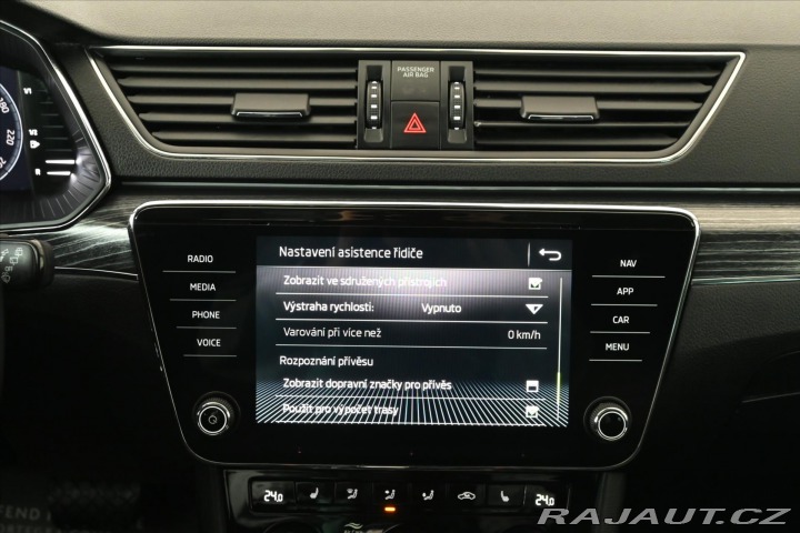 Škoda Superb 2,0 TDi 110kW DSG STYLE Z 2020