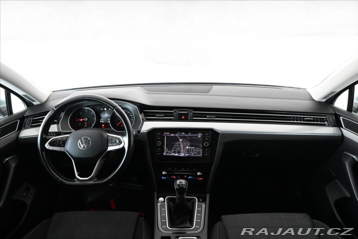 Volkswagen Passat 2,0 TDi 110kW *Business* 2021