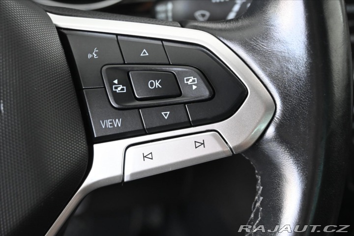 Volkswagen Passat 2,0 TDi 110kW *Business* 2021