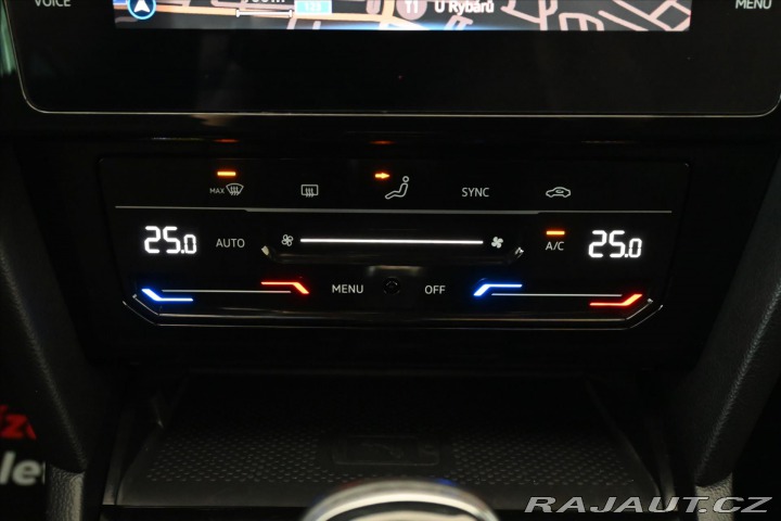 Volkswagen Passat 2,0 TDi 110kW *Business* 2021