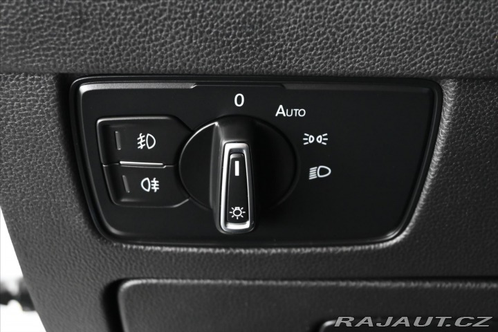 Volkswagen Passat 2,0 TDi 110kW *Business* 2021